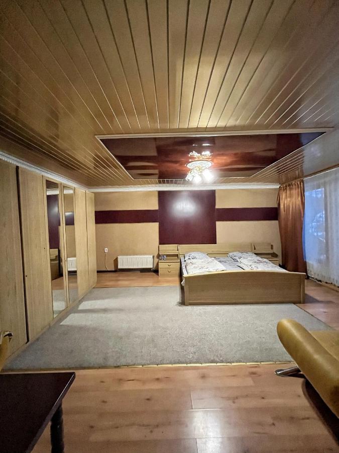 Aspen Hotell Slavske Exteriör bild