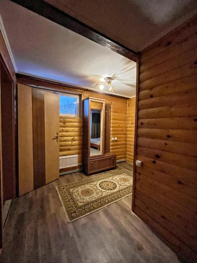 Aspen Hotell Slavske Exteriör bild