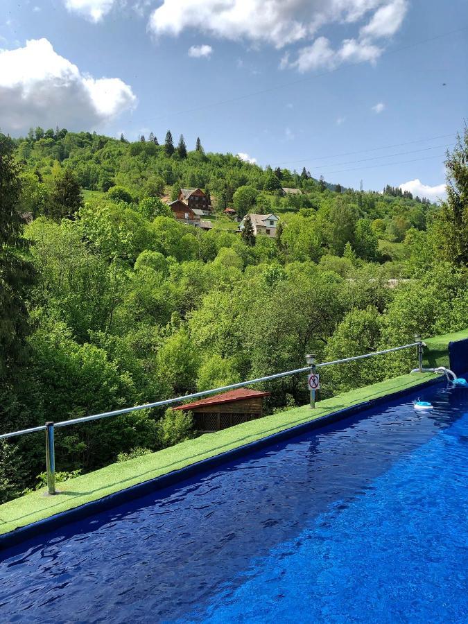 Aspen Hotell Slavske Exteriör bild
