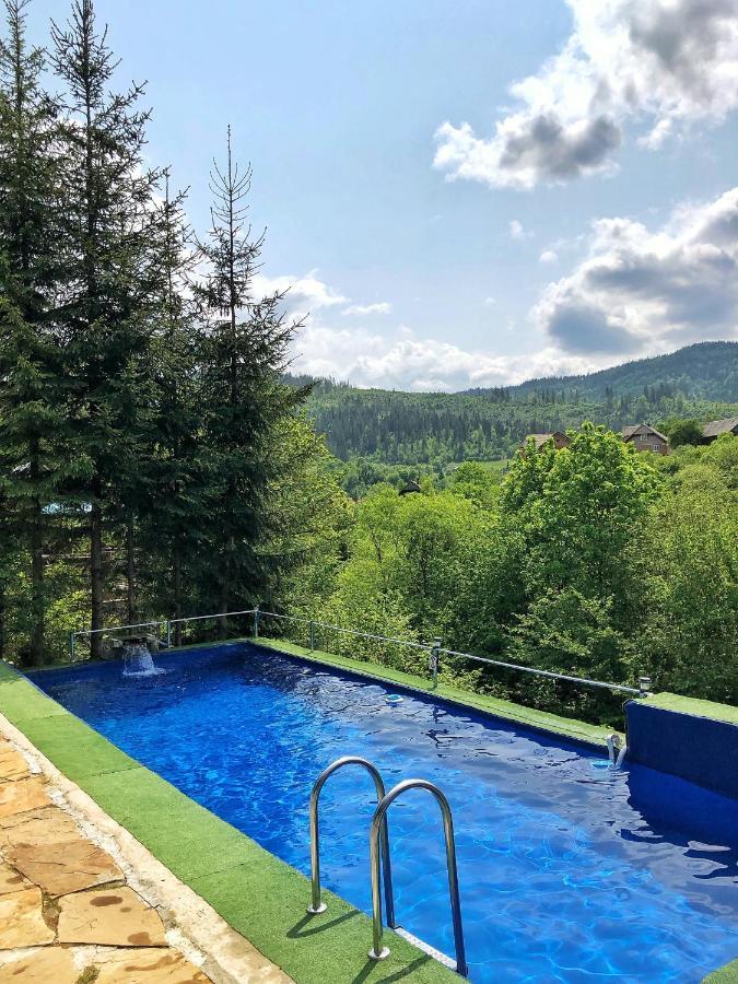 Aspen Hotell Slavske Exteriör bild